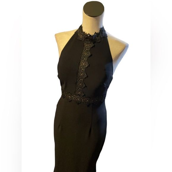 White House Black Market Lace Detail Halter Gown size 4 NWOT - Picture 6 of 12